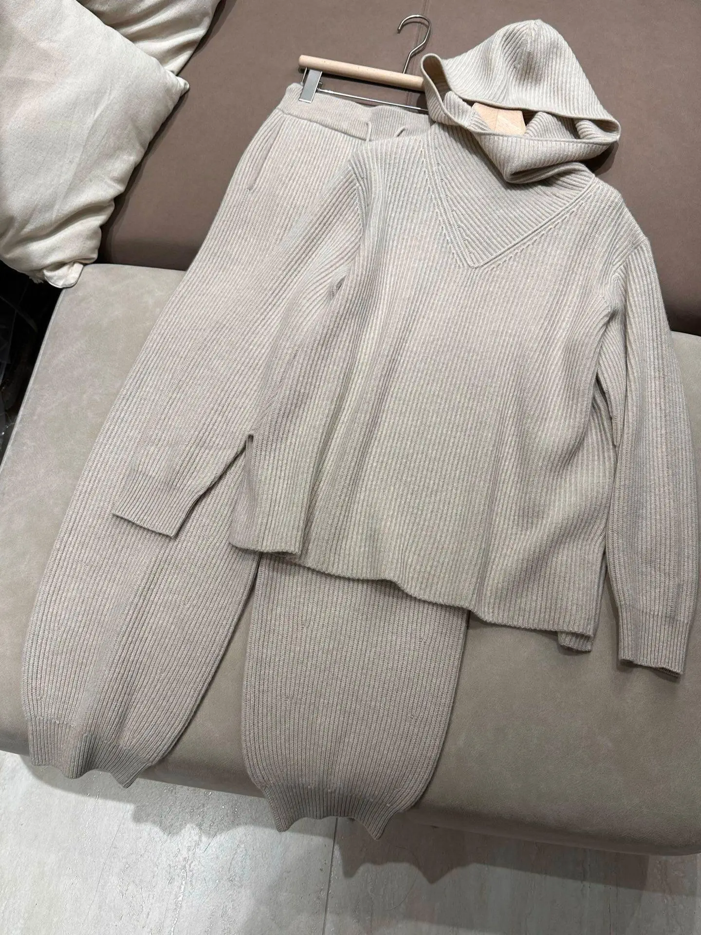Wool And Cashmere Knitted Two-Piece Set, Women's Hooded Sweatshirt & Leg Binding Pants, Autumn Winter Casual Home Wear