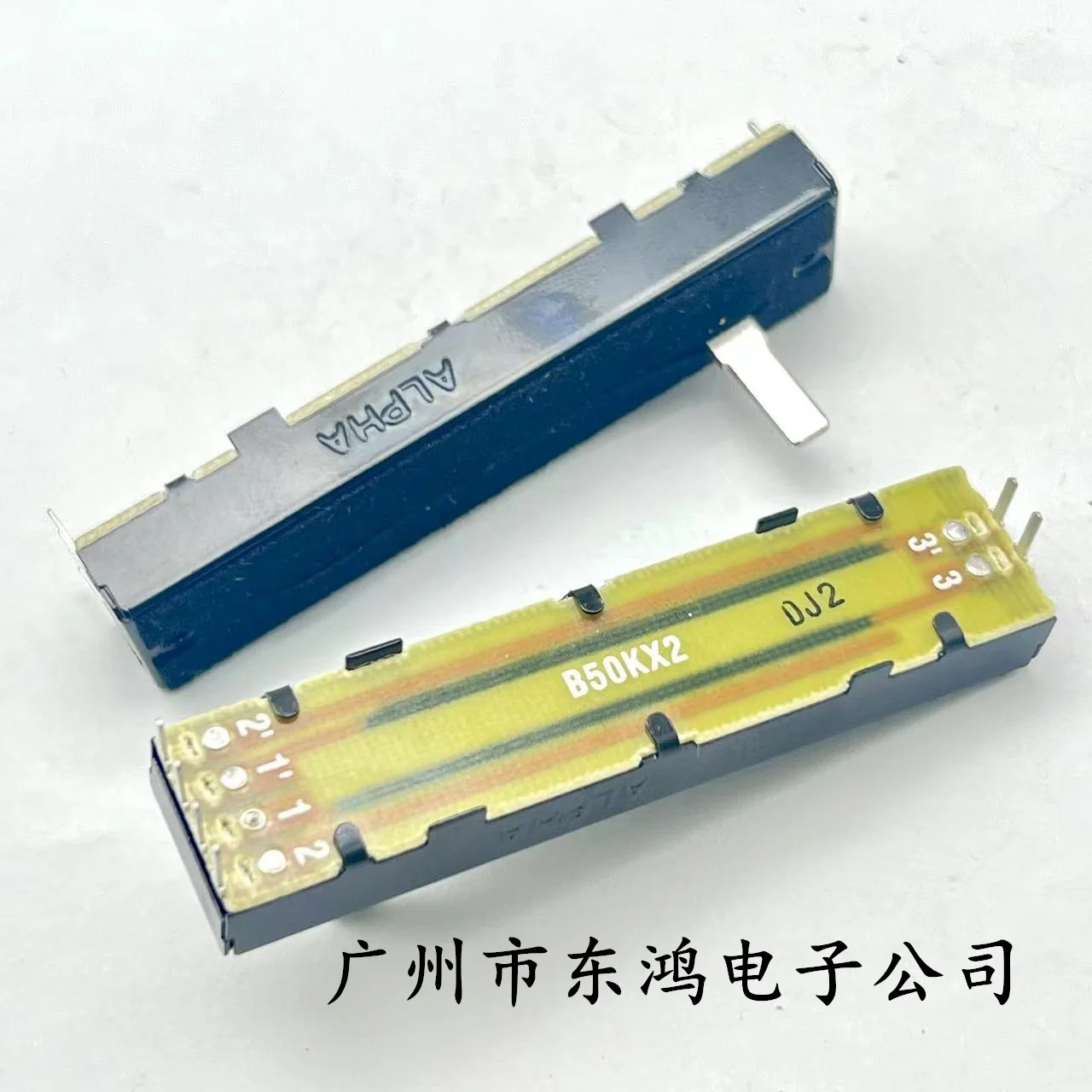 1PCS original Taiwan 73mm straight slide potentiometer dual B50Kx2 6 pin shaft length 15mm with dust prevention