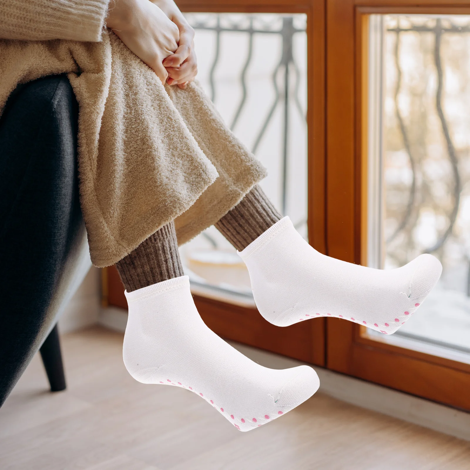 

4 пары носков с подогревом, дышащие хлопковые теплые нескользящие носки для йоги, пилатеса, повседневного использования, мужские и женские аксессуары, мужские аксессуары