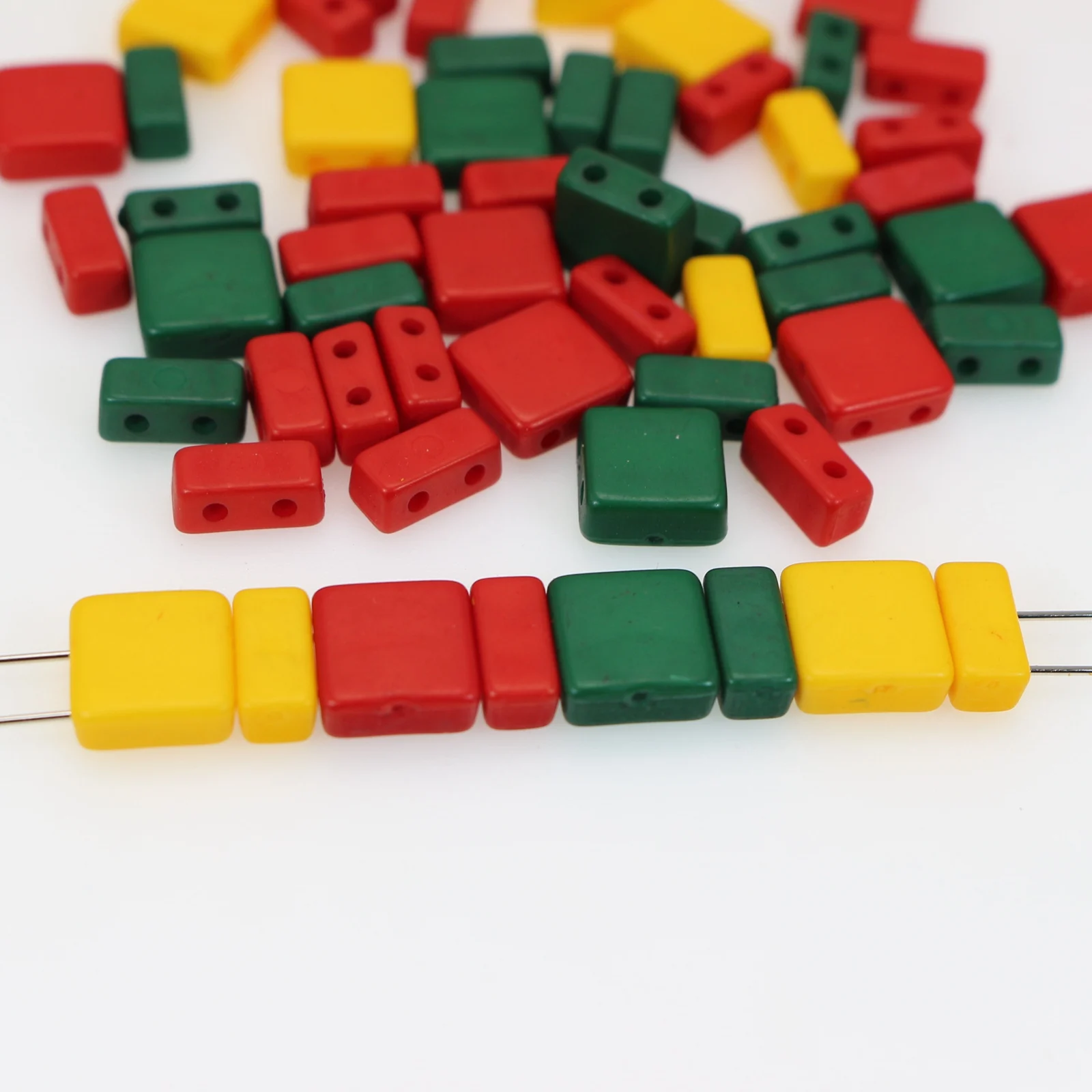 200 Matte Tile Flat Square 2 Hole Double Row 9mm Red Green Yellow DIY Bracelet