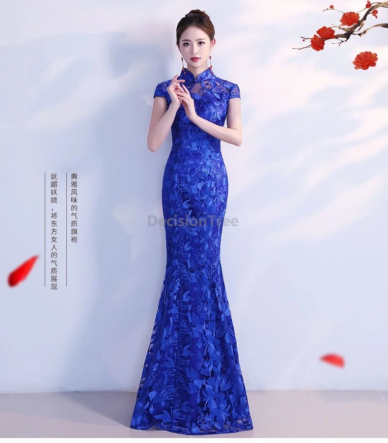 robe-cheongsam-longue-vintage-style-sirene-de-luxe-de-style-chinois-pour-spectacle-de-scene-avec-broderie-bleue-feerique