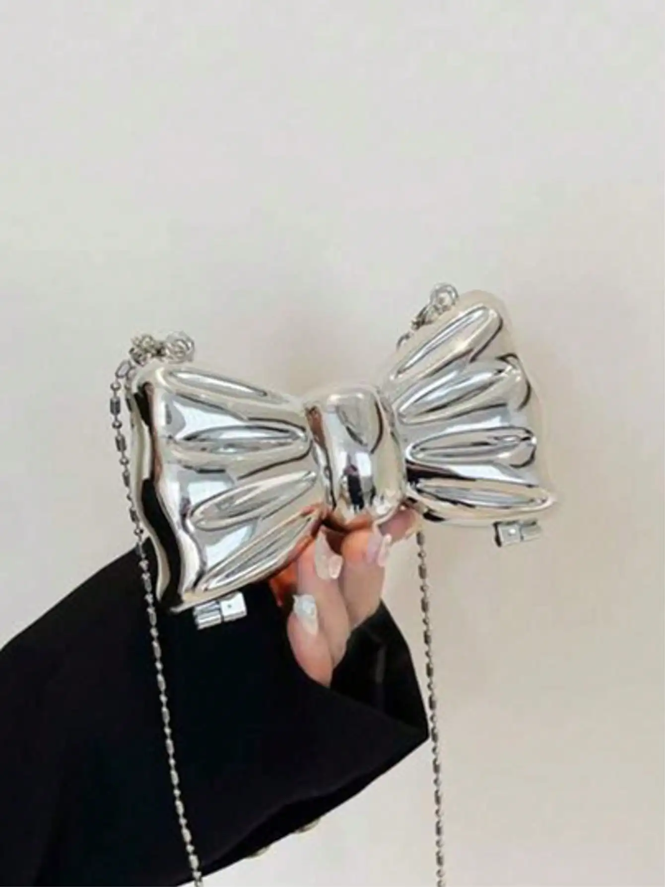 Mini Acrylic Electroplated Metallic Silver Shiny Bow Decor Clutch Bag, Versatile Women's Personalized Fashion Chain Lipstick Pouch, Jewelry/Earphone/Cosmetic Storage Box, Gift For Ladies, Suitable For Valentine's Day, Party SG25042792555185599