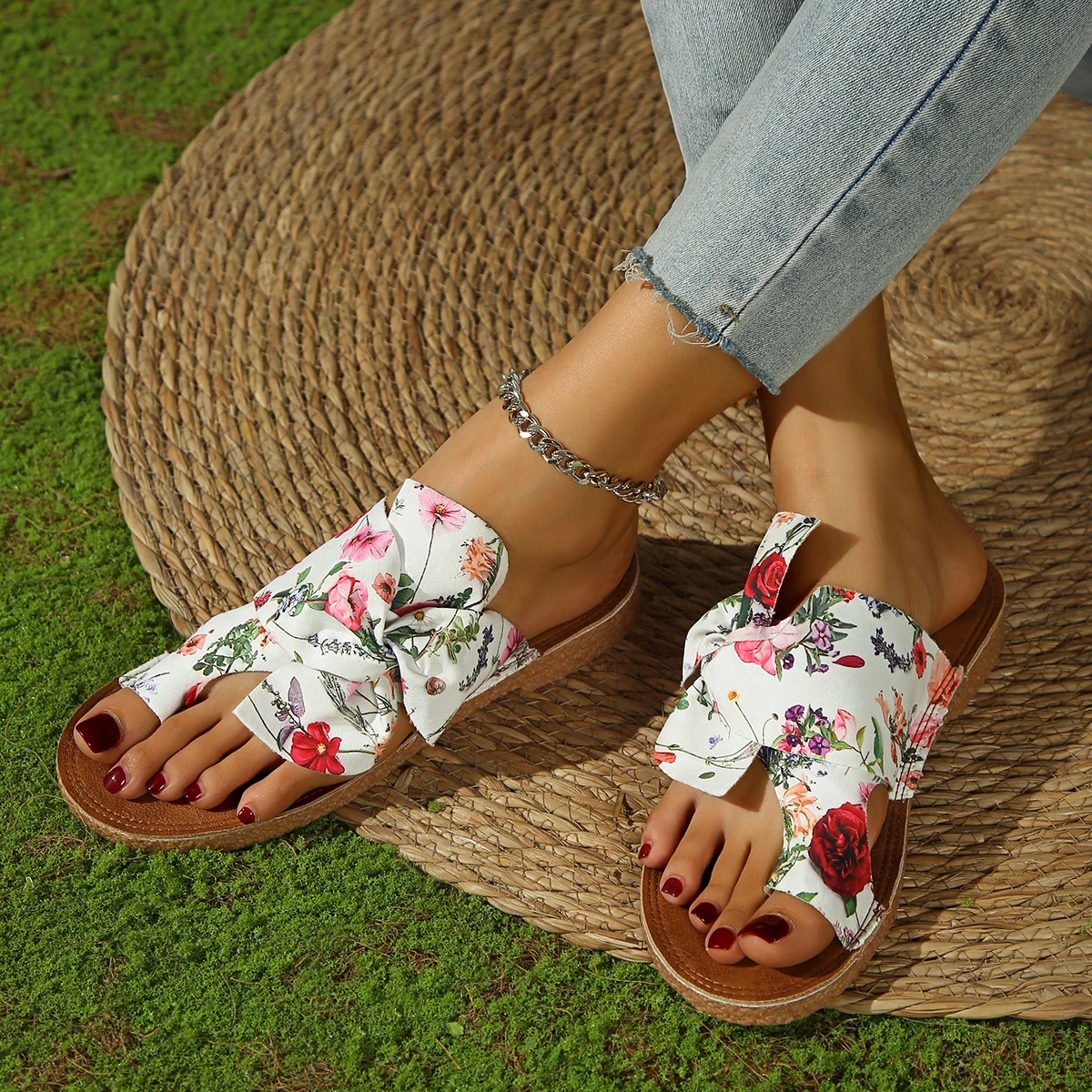 Sandálias de salto alto de salto alto para mulheres, chinelos casuais de cunha, sapatos de verão, moda nova