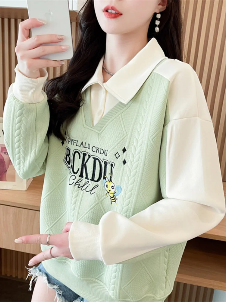 

Retro Fashionable Polo Collar Pullover Spring Autumn Soft Cute Embroidery Letters Bees Loose Simple Sweet Lapel Exercise Top