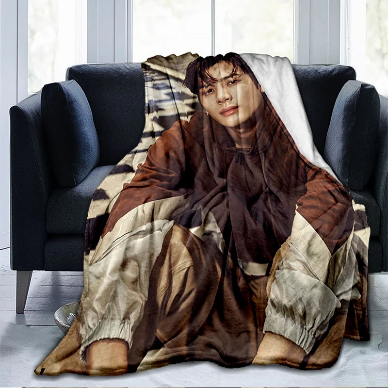 

Korean Idol Men's Group G-GOT7- Jackson Wang printed blanket,soft and warm flannel blanket,bed sofa outdoor travel blanket, gift