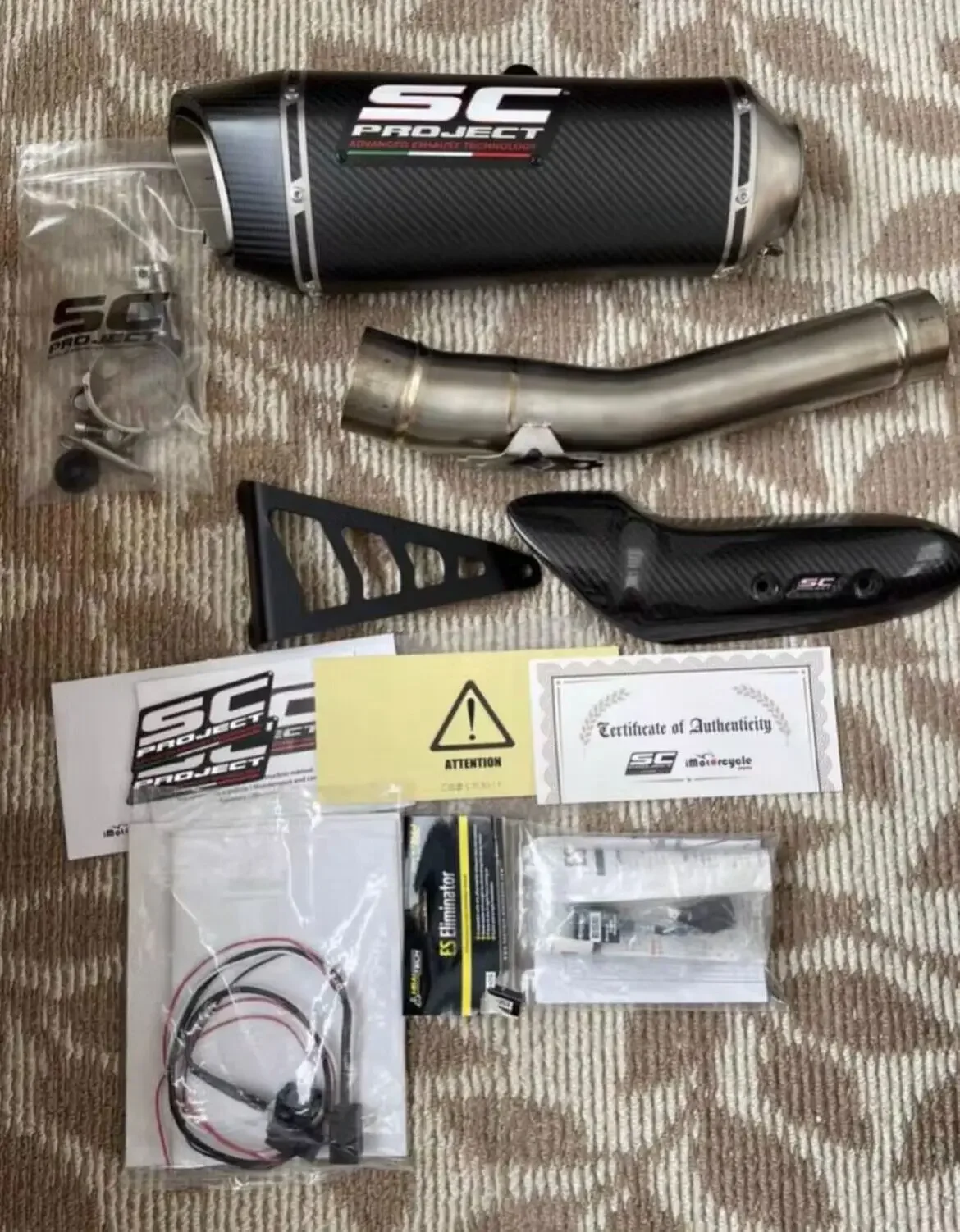

Suitable for HONDA cbr1000RR-R SP sc-project muffler