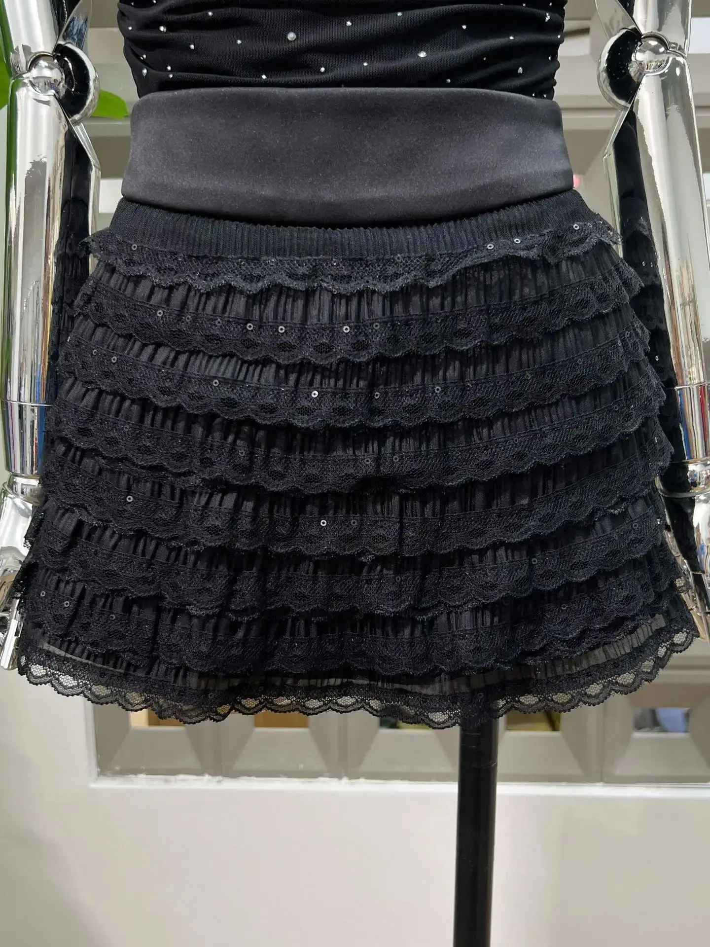 Summer 2025 New Arrival Sweet Spicy Rhinestone Blouse Lace Cake Skirt Two-Piece Set Party Prom Women Outfit Fashion Versatile