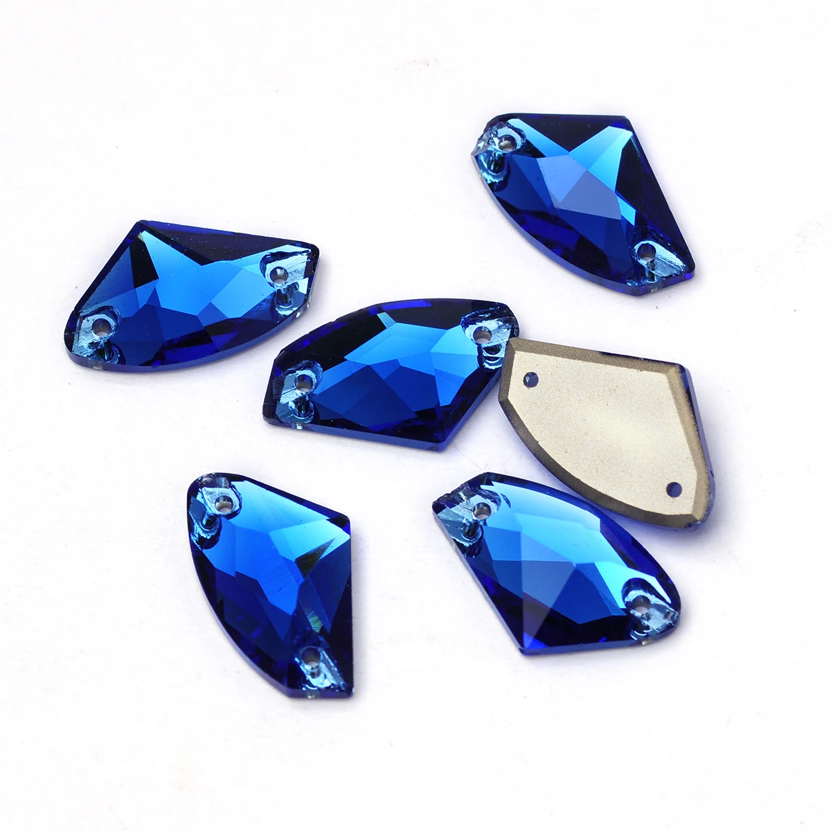 Saphirkristall-Formen Glas-Nähsteine DIY Handarbeiten Flache Strasssteine zum Aufnähen für Kleider, Kleidungsstücke, Taschen – Detail 8