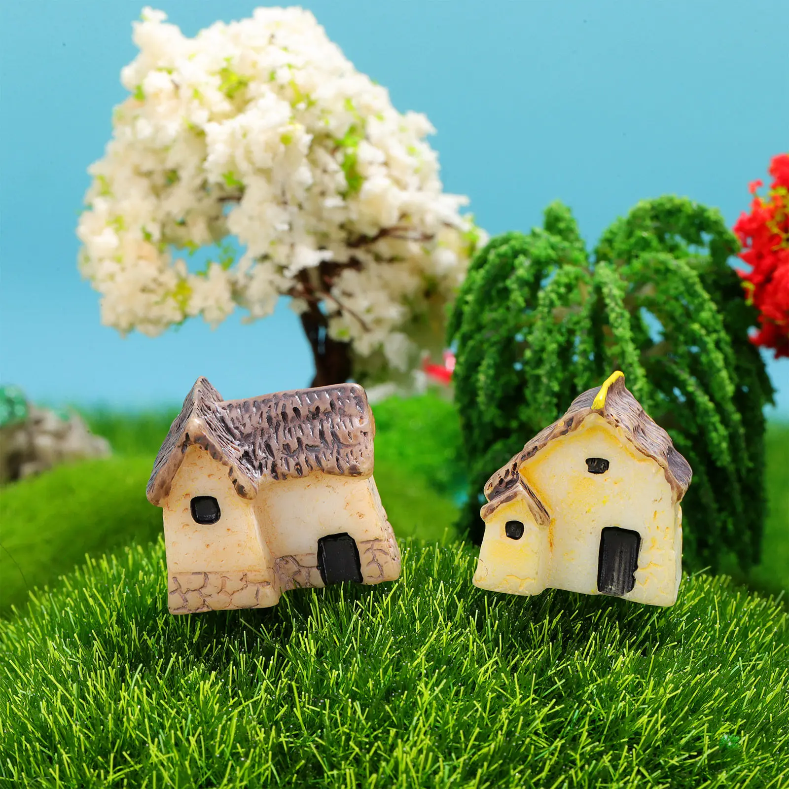 4Pcs Miniature Thatched Huts Fairy Garden Houses Resin Micro Landscape Decoration Bonsai Terrarium Craft Desktop Garden