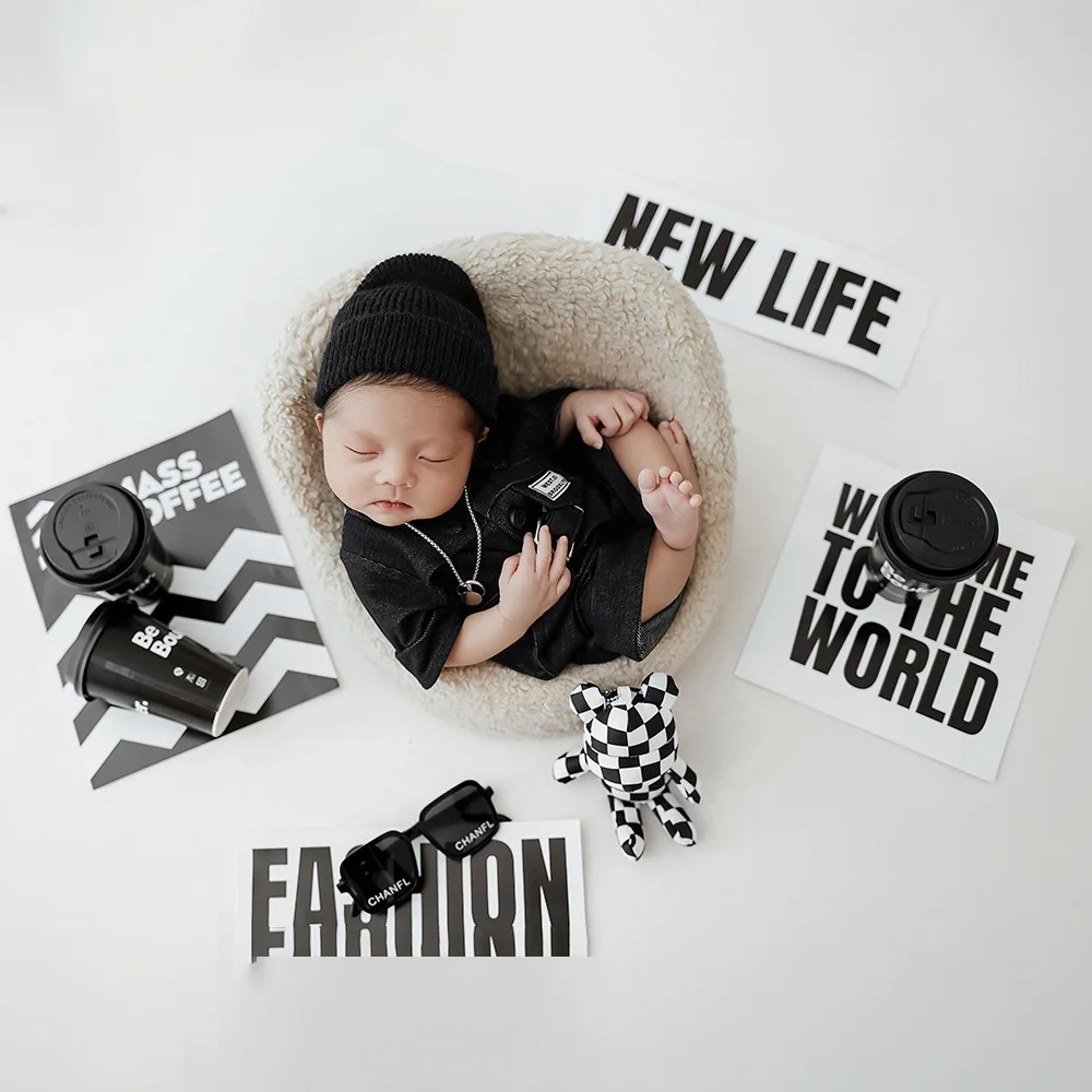 Newborn Photography Outfit Hip-Hop Theme Cool Boy Clothing Hat Glasses Necklace Bear Doll Photography Props Baby Photoshoot Prop