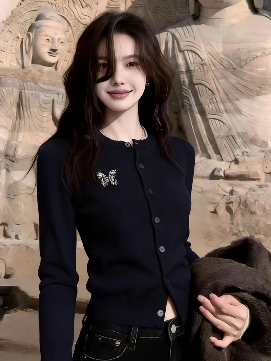 

Early Spring Knitted Cardigan Small Jacket Women's High-End Beautiful Knot Versatile Base Shirt