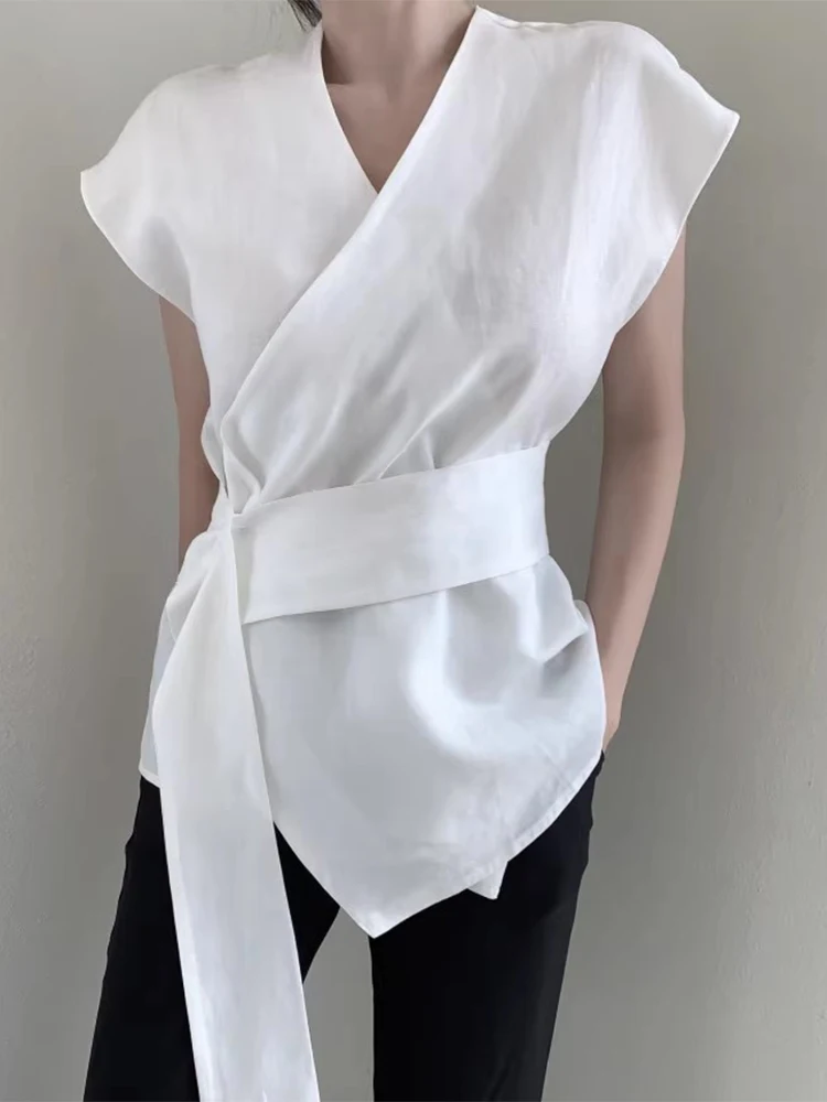 

One Piece Buckle Waist Shirt Summer New Style Retro Versatile Slimming Irregular Top