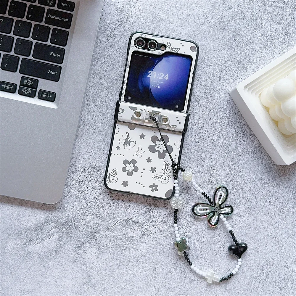 Butterfly Love Flower PU Leather Cover with Heart Pearl Wrist Chain Strap Bracelet For Samsung Galaxy Z Flip 6 5 4 3 Phone Case
