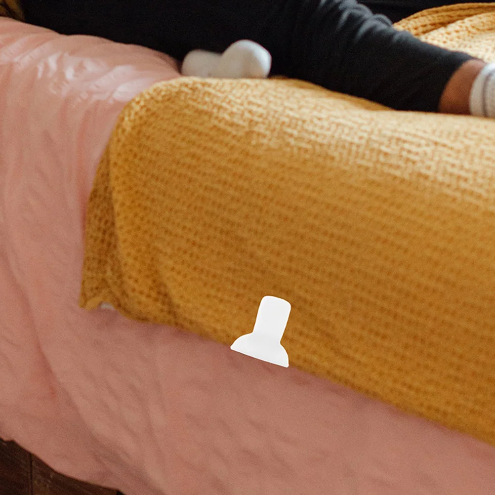 

4pcs Quilt Fixing Clips Padded Comforter Clamps Anti Skid Blanket Fasteners Bed Sheet Grips Foam Material Longtime Use