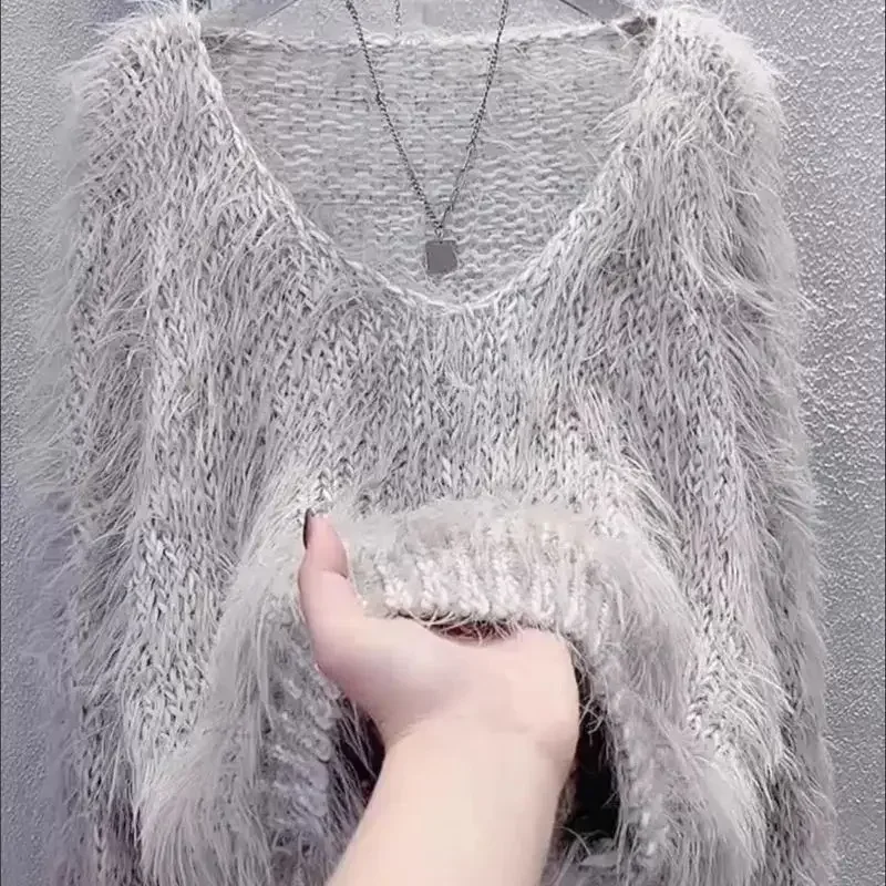 Autumn New Short Mink Sweater Women Versatile Loose V-neck Mohair Knit Pullover Soft Wool Casual Womens Clothing