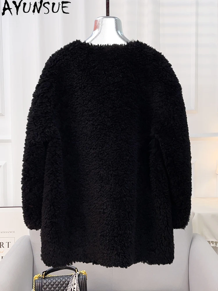 아윤수 100% 천연 양모 여성 코트 중간 길이 루즈핏 부드러운 양털 재킷 여성 의류 2025 신상 아우터 아브리고 무헤르