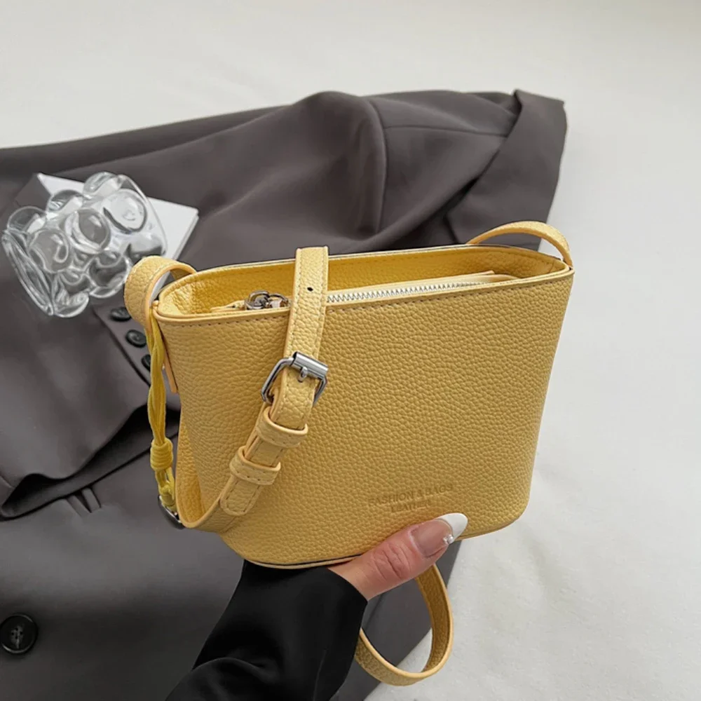 Lychee Pattern Solid Color Square Crossbody Bag Women's Simple Zipper Casual All-Match One Shoulder Bags Daily Commute Packs