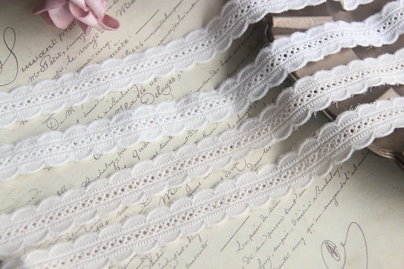 5yard/lot 2cm beautiful off white/beige color Pure Cotton Baby Lace Embroidered Lace Trim for Dress Accessories X282