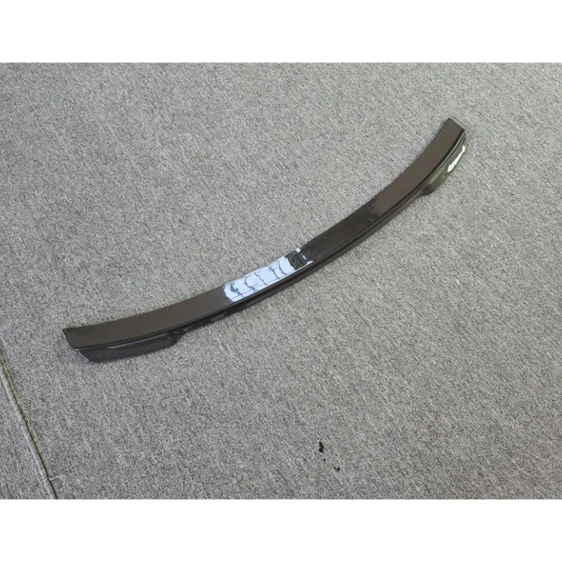 تستخدم لمجموعة الجسم Porsche Taycan Turbo 4S من ألياف الكربون الحقيقية طقم هيكل سبويلر خلفي طراز THT #5