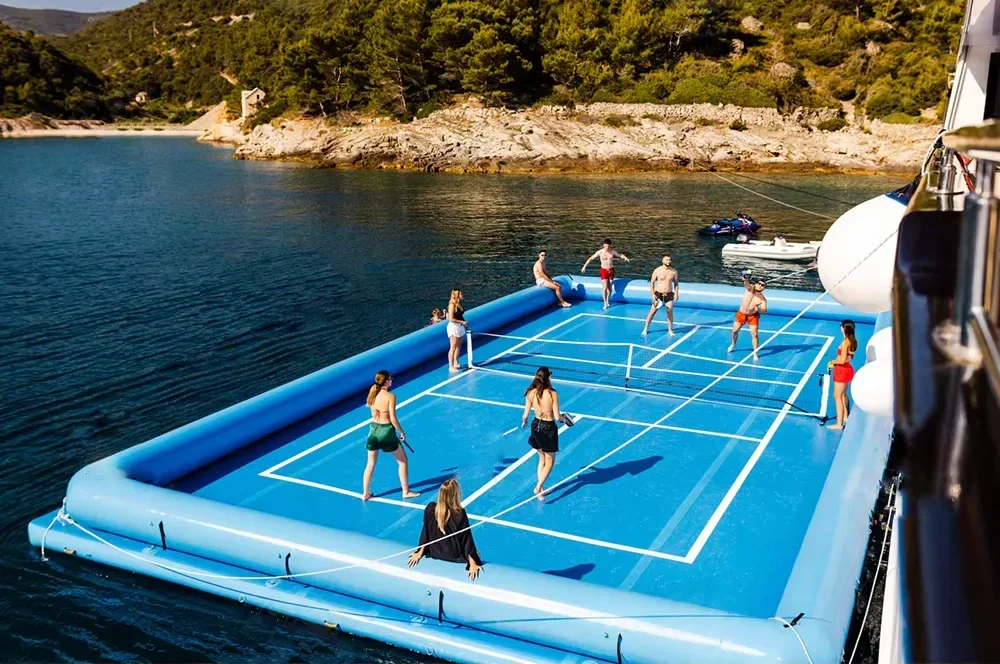 //Inflatable Floating Football Basketball Goals Inflatable Pickleball Court Outdoor Water Sports Arena