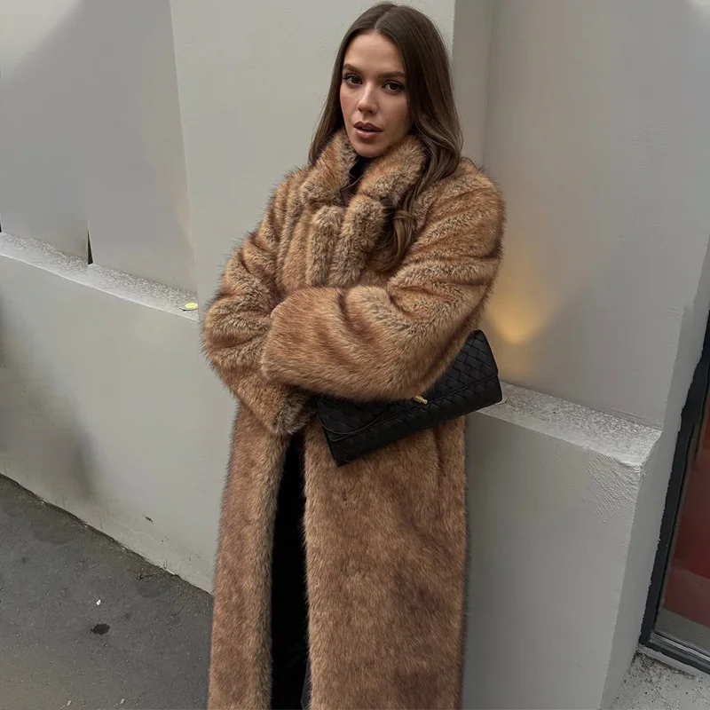 TARUXY Winter Female Faux Fur Overcoat Luxury Lapel Loose Fashion Commute Keep Warm Long Sleeve Outwear Women's Faux Fur jacket