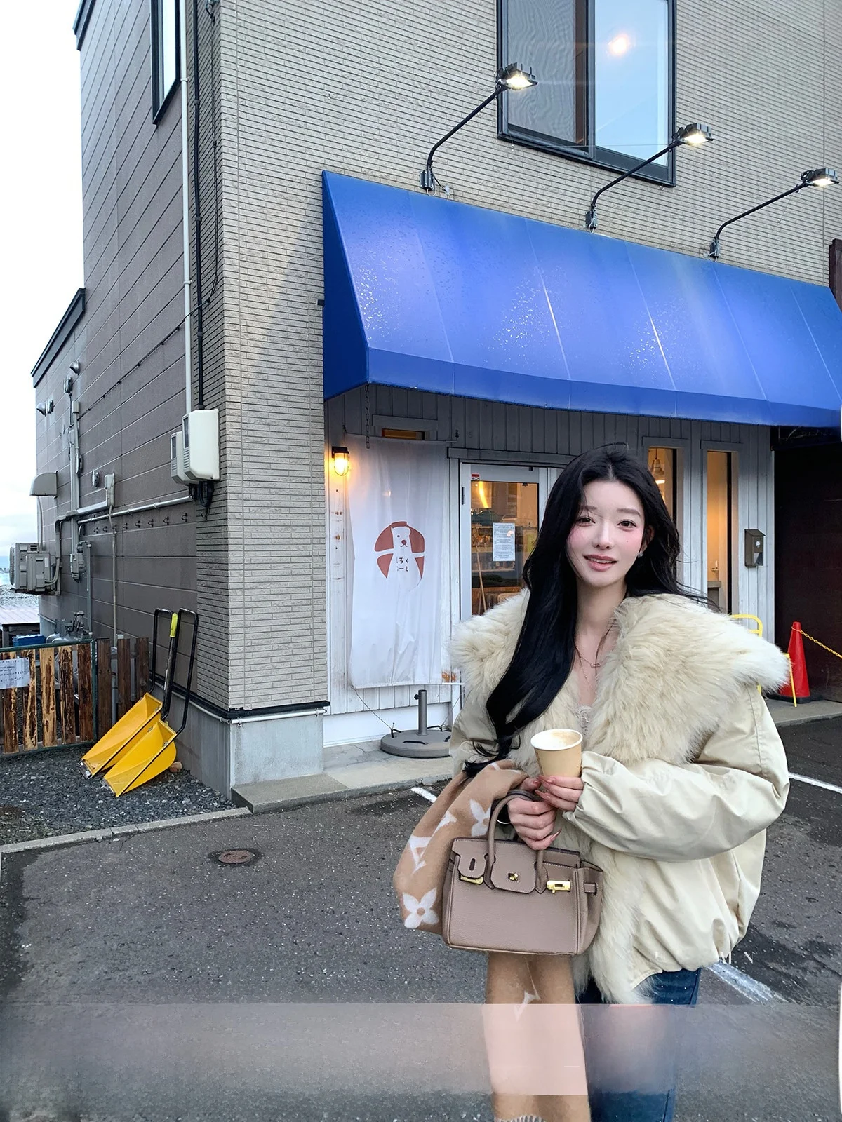 

YOLI Street Sle Women's Quilted Jaet Light Khaki Collared down Coat Warm Simple Versatile Slimming Outerwear for Winter