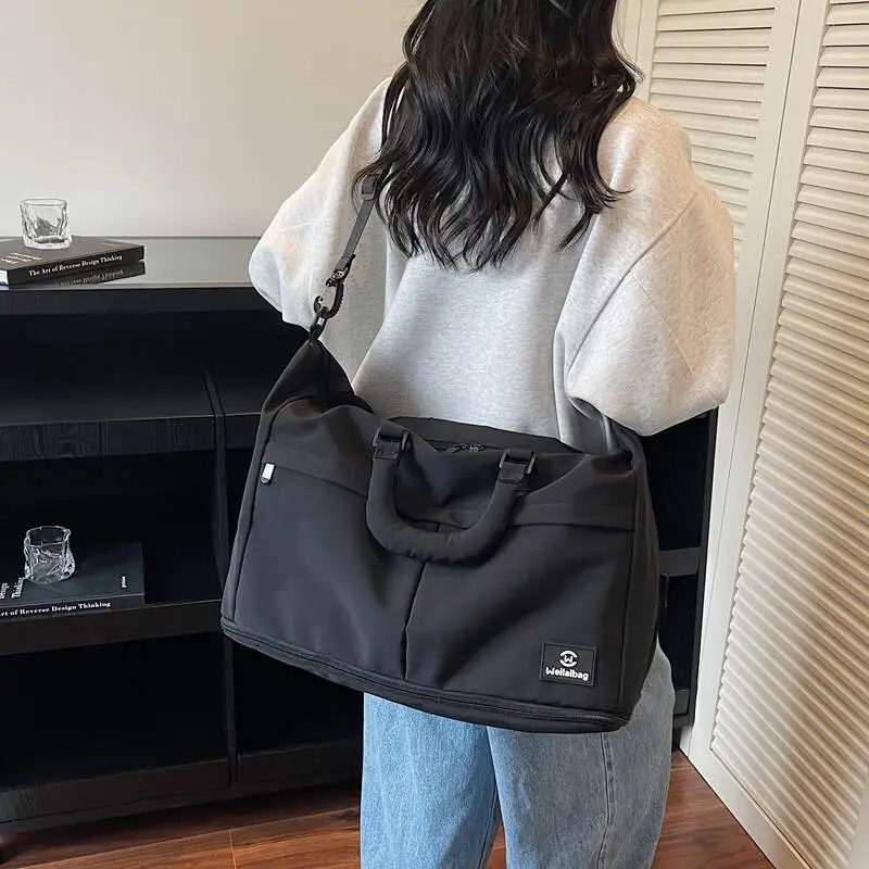 Borsa da viaggio portatile alla moda Borsa da viaggio leggera da donna Borsa da weekend notturna Design leggero di grande capacità