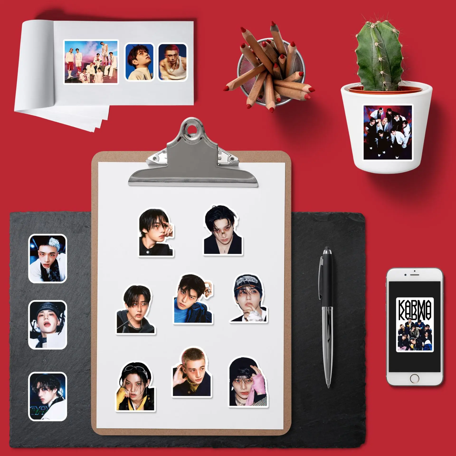 SKZOO new99 StrayKids наклейки официальный альбом Товары KARMA Товары Ли Юн Бок, журнальные наклейки, наклейки на багаж. SKZOO new99 StrayKids наклейки официальный альбом Товары KARMA Товары Ли Юн Бок, журнальные наклейки, наклейки на багаж.