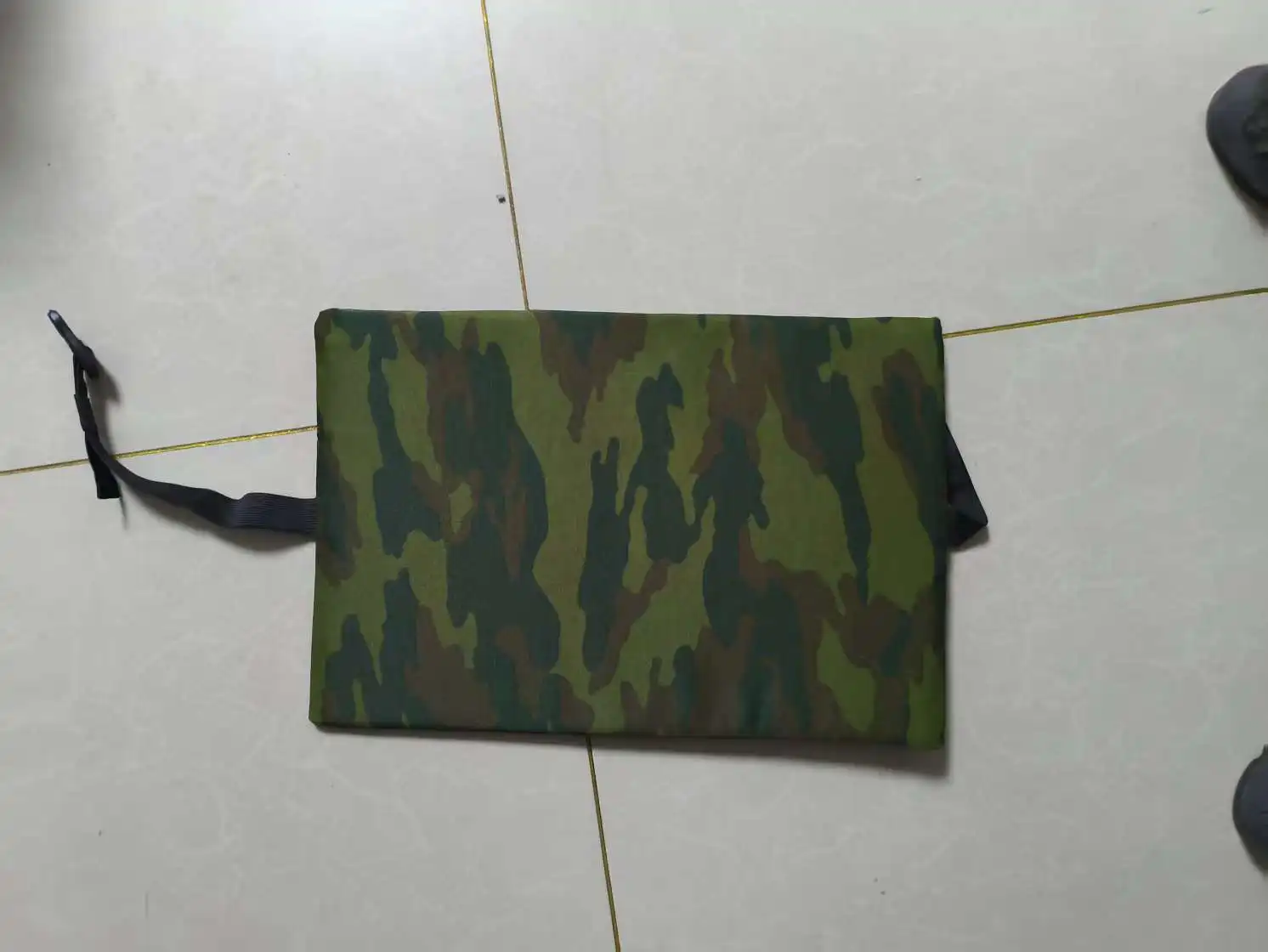 Almohadilla táctica impermeable rusa Flora camuflaje cruzado trasero - imagen 2