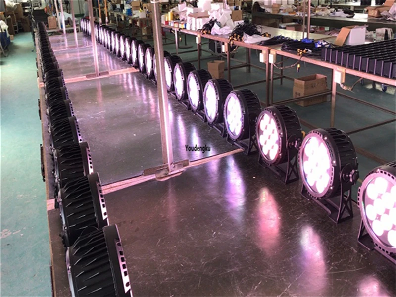 20 pieces wireless battery powered RGBW DMX small par 64 can led light 12x10watt 4in1 wireless waterproof LED par light