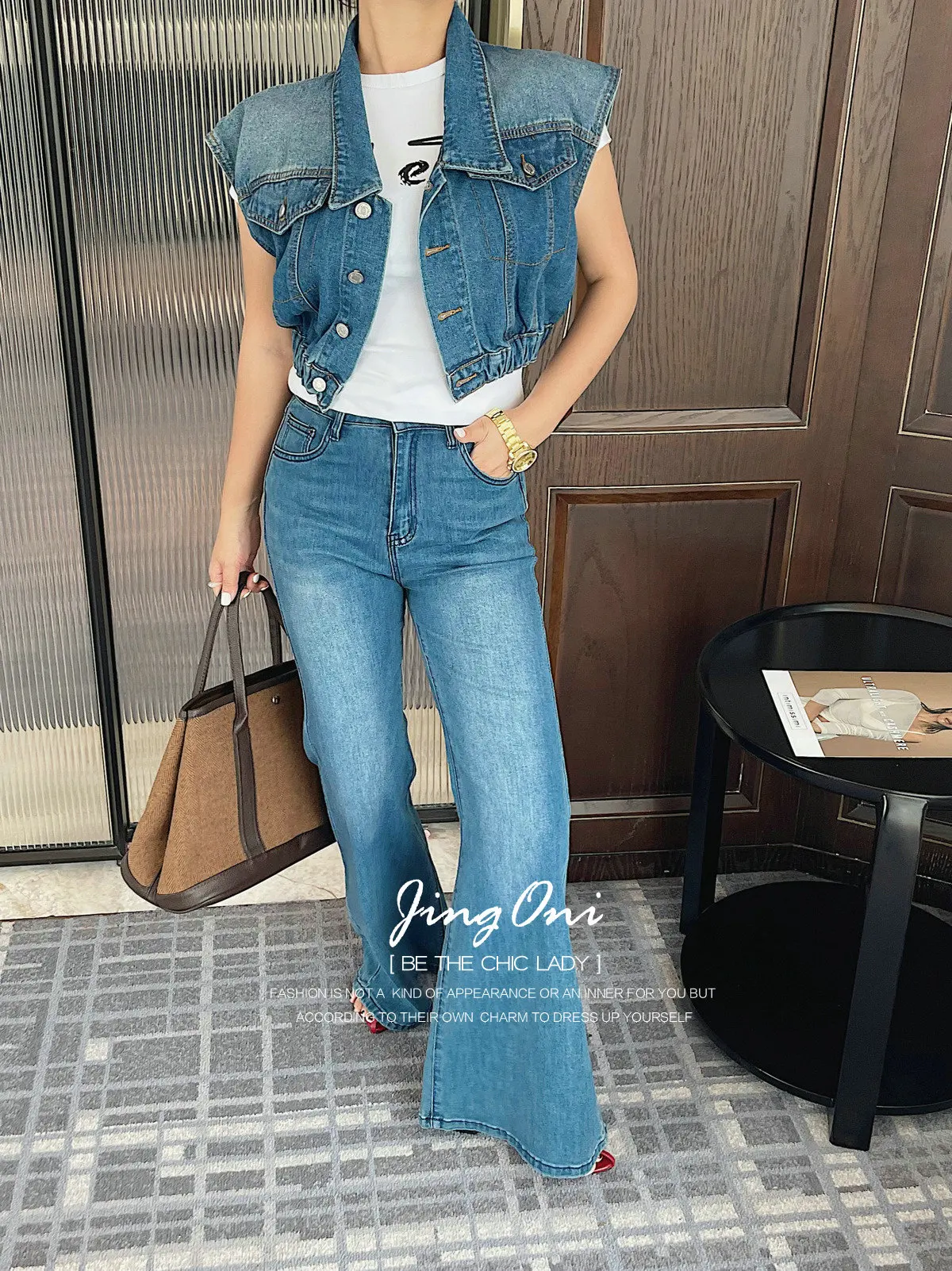 

Denim Vest Waistcoat Jacket Tops Y2K Clothing 2025 Woman Spring Summer Trend Korean Style Elegant Outerwears Luxury Cropped New