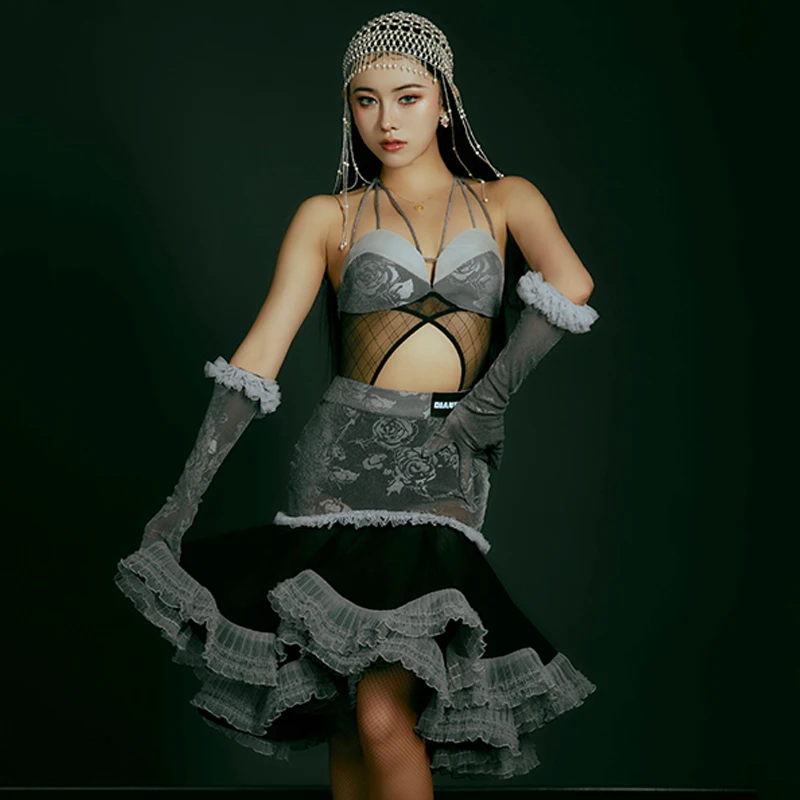 2024 Latin Dance Kostüm Frauen Leistung Kleidung Rose Spitze Tops Rock Rumba Tanz Kleidung Latin Wettbewerb Kleid DNV 20804