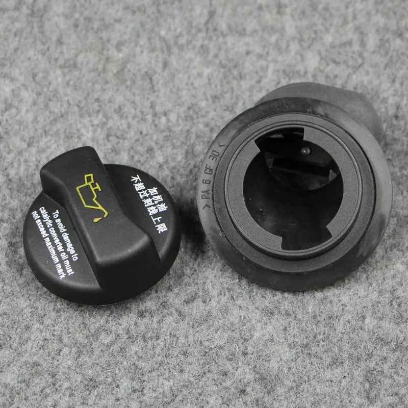 Implementation of 2002 - 2005 for  Polo 1.4 input Oil injection Oil Bottom Oil filler Cap 036115302 036 115 302