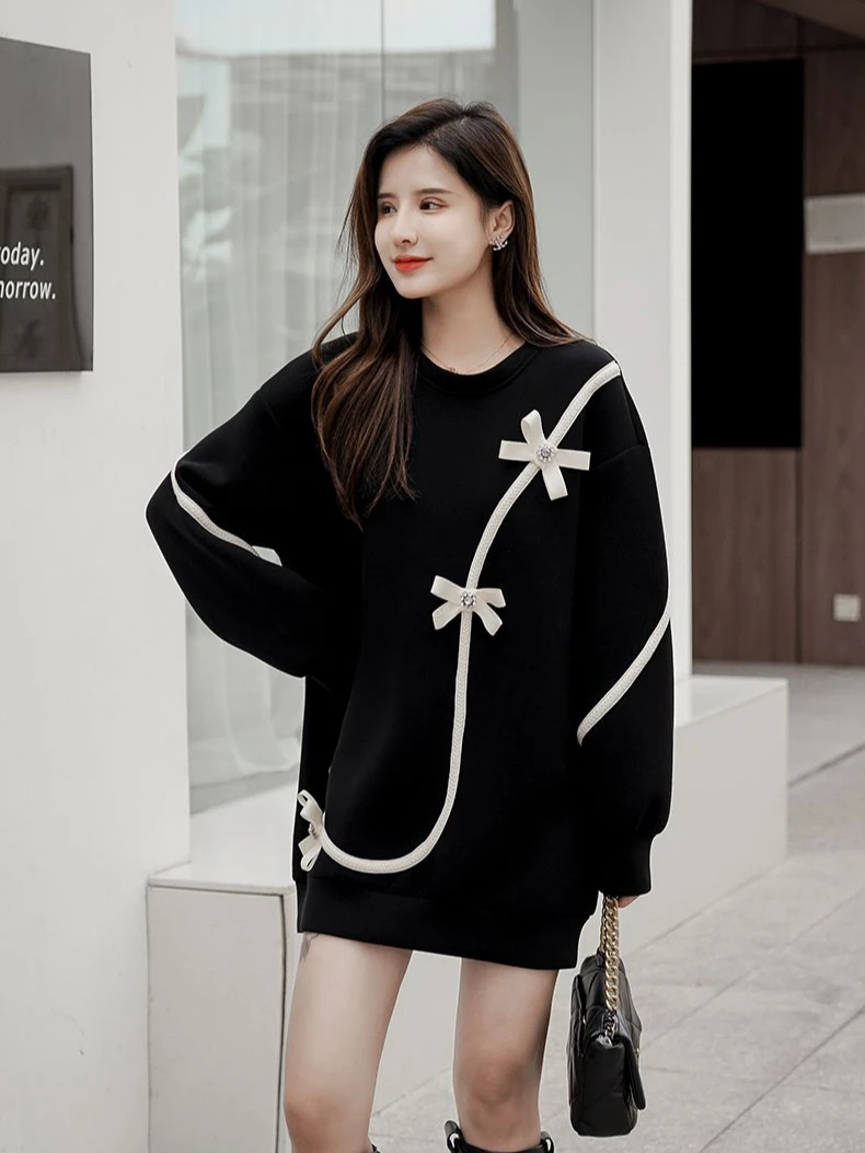 Female Top Long Black Round Neck Women\'s Sweatshirts Bow Pullovers Cotton 2025 Trend Coat Korean Fashion 90s Vintage Outerwears