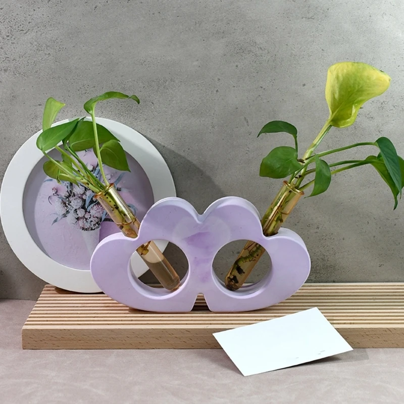 Versatile Resin Vases Moulds Double Heart Designed Vases Holder Mold Artistic Resin Vase Moulds for Planting