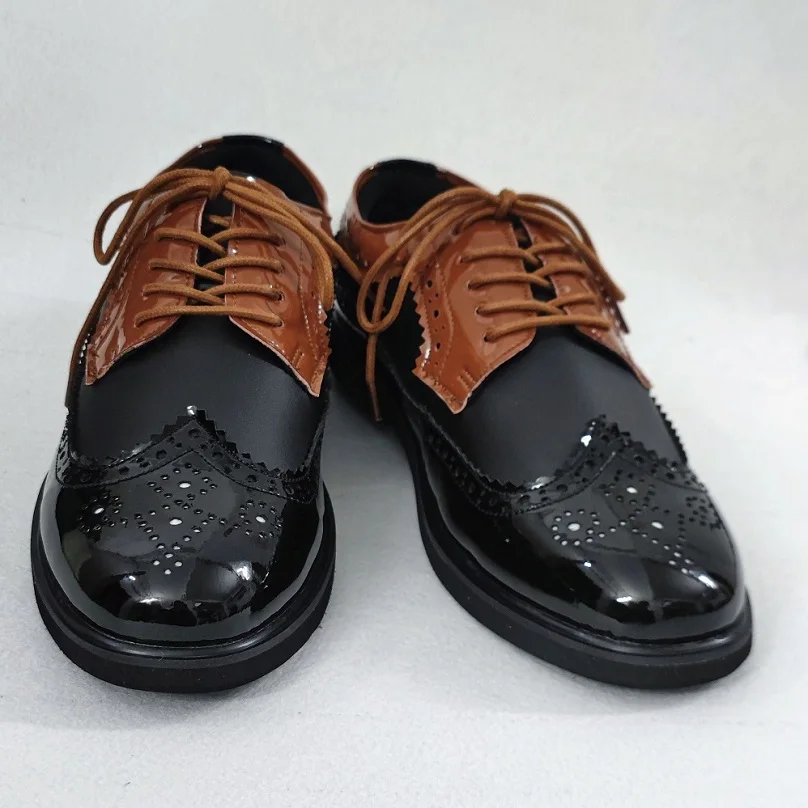 

Hip Hop Poppin Locking Shoe Carved Patterns British Style Men's Leather Brogue Shoes Europe Trend Street Show Popping Shoes