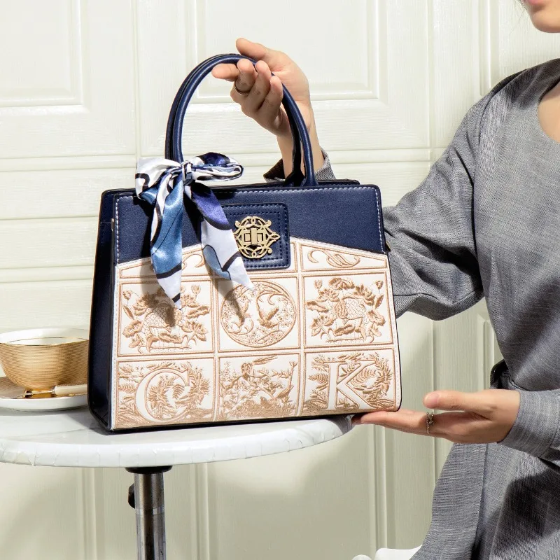 Oriental Embroidery Handbag Women Patchwork Design Silk Scarf Ornament Retro Metal Lock Fashion Formal Shoulder Crossbody Bag
