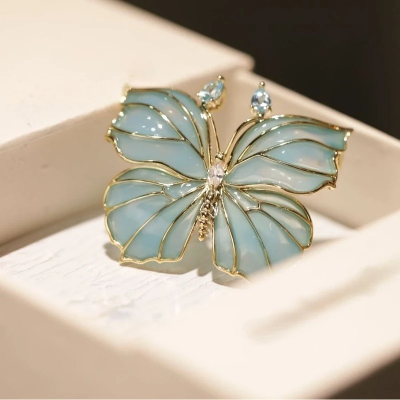 Enamel Blue Butterfly Brooch Elegant Fashion‑Style Jewelry Accessory for Women