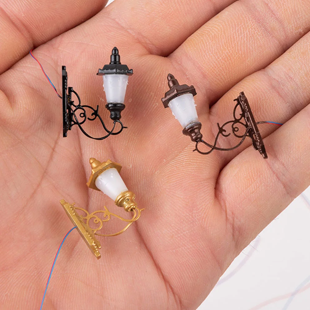 4 Pcs Dollhouse Wall Light Model Lamp Post Street Lights Furniture Mini Luminous Miniature Accessories