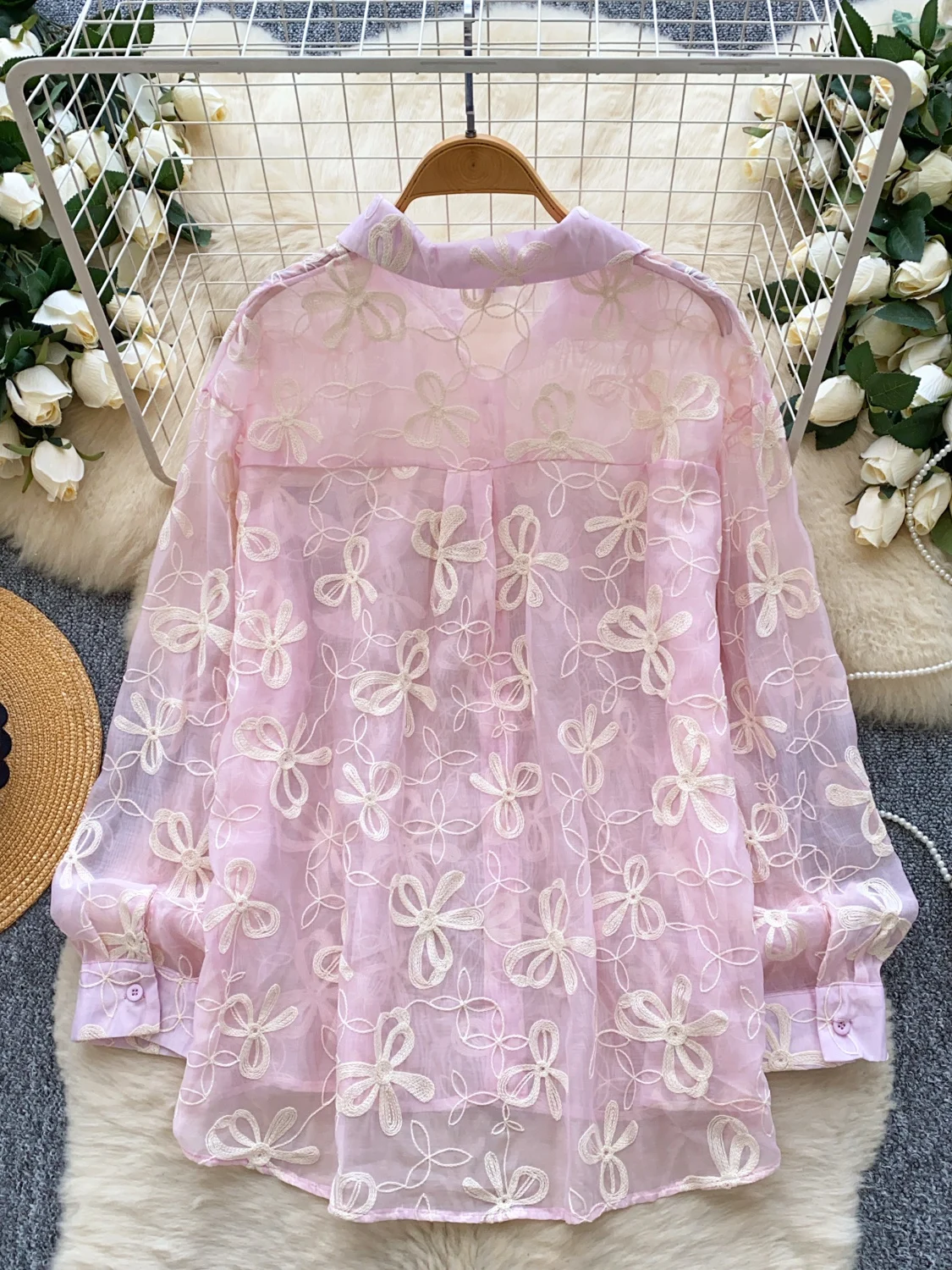 เสื้อเบลาส์แขนยาวผ้าตาข่ายปักลูกปัดหวานๆ สำหรับฤดูใบไม้ร่วงปี 2025 ทรงหลวม กระดุมแถวเดียว เสื้อเชิ้ตผู้หญิง คามิซา เฟมินีนา