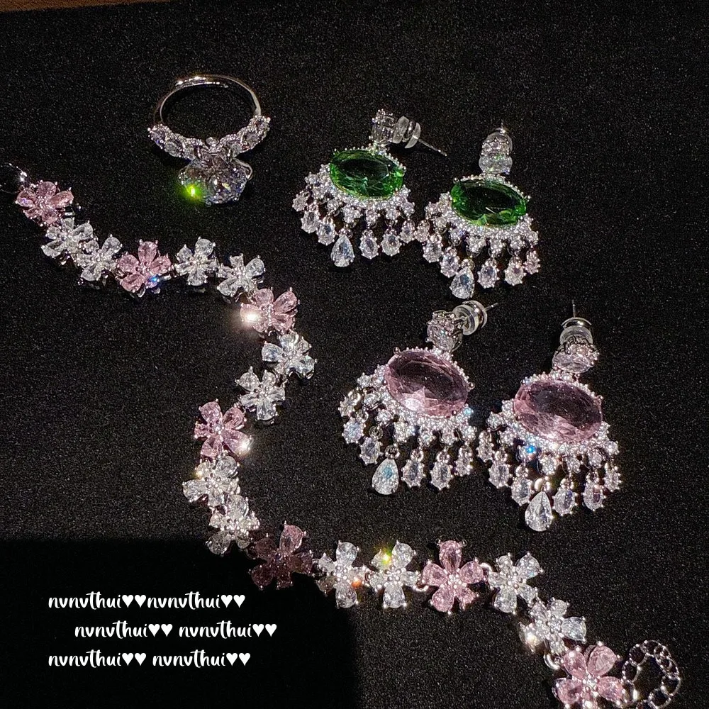 

Женские модные новые серьги-капли с микроинкрустацией цирконами и кисточками из латуни 2026