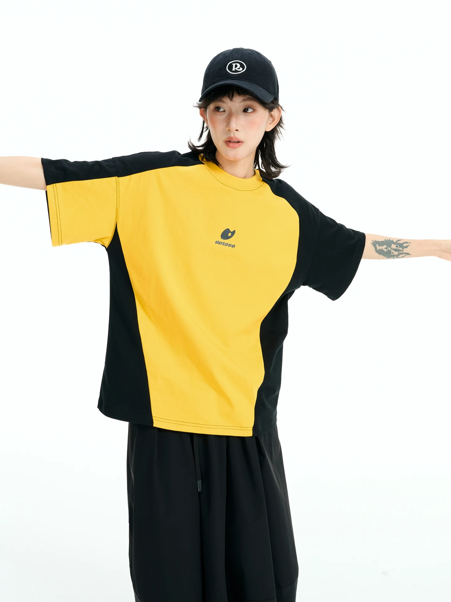 

Свободная повседневная футболка с круглым вырезом и коротким рукавом, асимметричный цветной принт, топ Gejie Universe Racing для мужчин и женщин