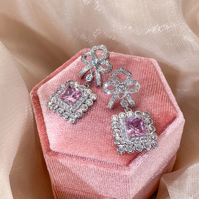 New Square Inlaid Pink Diamond Bow Earrings Super Fairy Simple Full Diamond Earrings Party Wedding Jewelry Wholesale Female