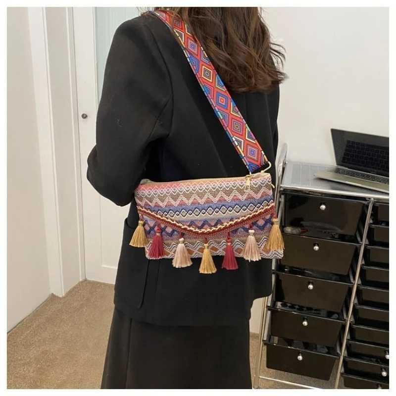 Red Blue Orange Bohemian Tassel Crossbody Women Ethnic Geometric Woven Clutch Envelope Shoulder Bag Phone Purse For Women Girls