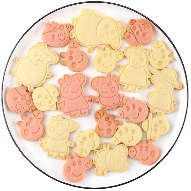 6Pcs/Set Cartoon Peppa Pig Cookie Mold Dough Stamp Plastic 3D Pressable Cookie DIY Mold Candy Baking Pastry Baking Decoration