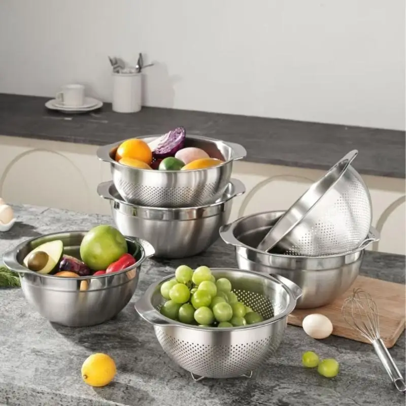 Efficient Metal Colander For Draining Noodles And Tarnish Resistant Stainless Steel Kitchen Strainers B03E
