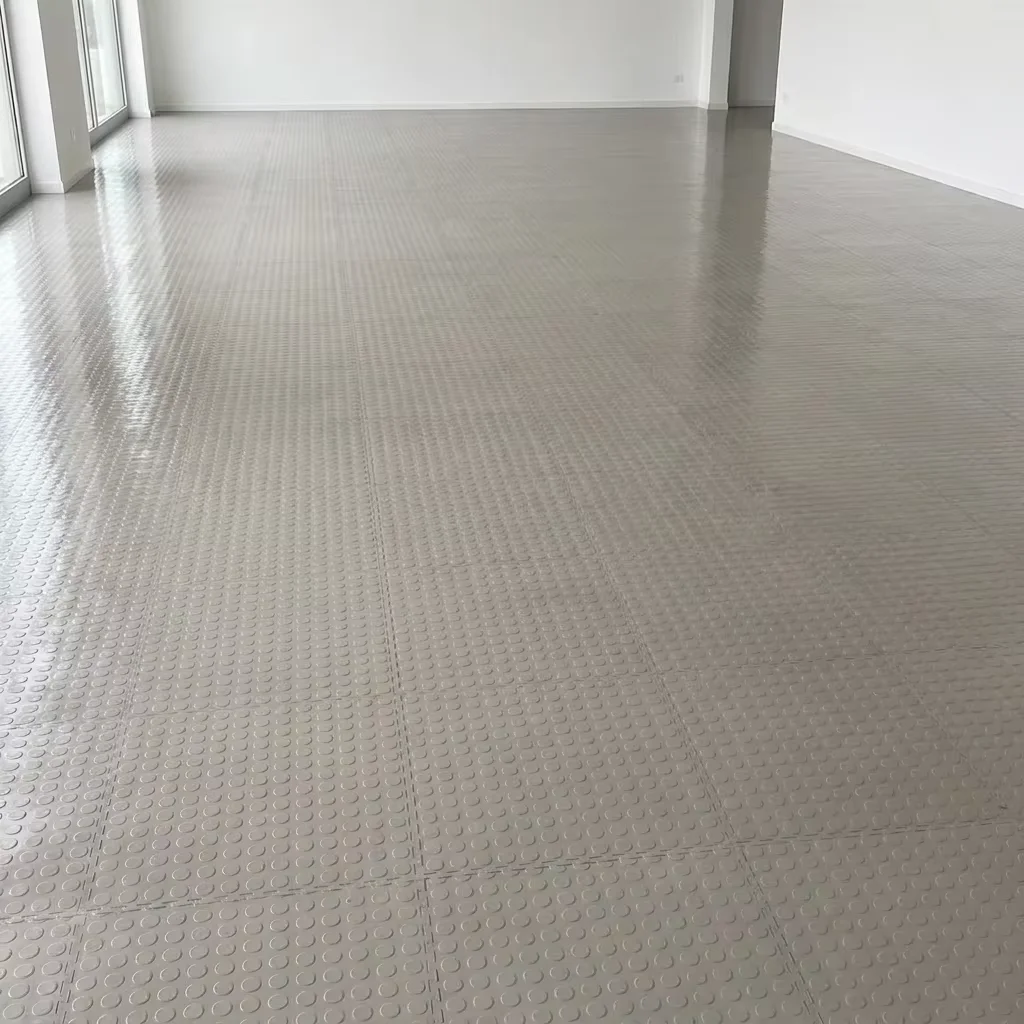 Tiles for Floor PVC Vinyl Garage Peel and Stick Plastic Tile Outdoor Interlock Modular Car Wash Shop Garage Floor Tiles Carpets
