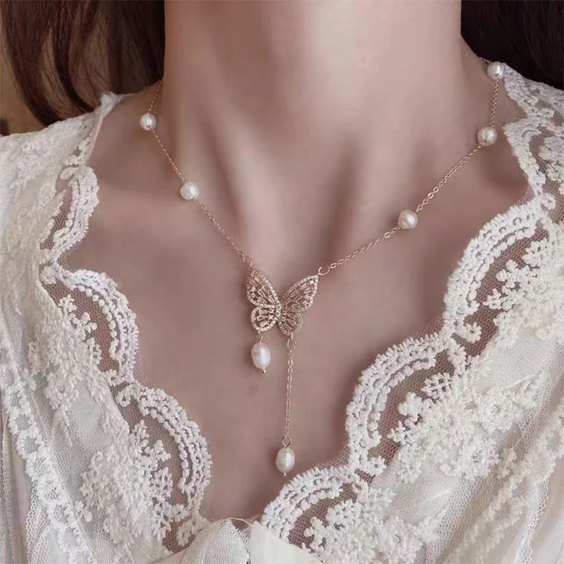 Butterfly Pearl Pendant Necklace Choker Gift for Women Shiny Pearl Pendant Jewelry Elegant Asymmetrical 2024 New Party Jewelry