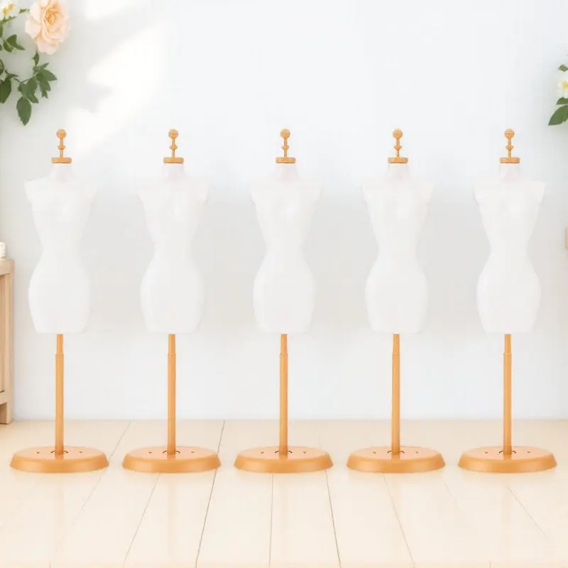 

Набор из 5 мини-стойок для демонстрации: прочные пластиковые, безопасные для детей, идеально подходят для декора мини-домиков, отличный подарок, подставка для одежды и платьев