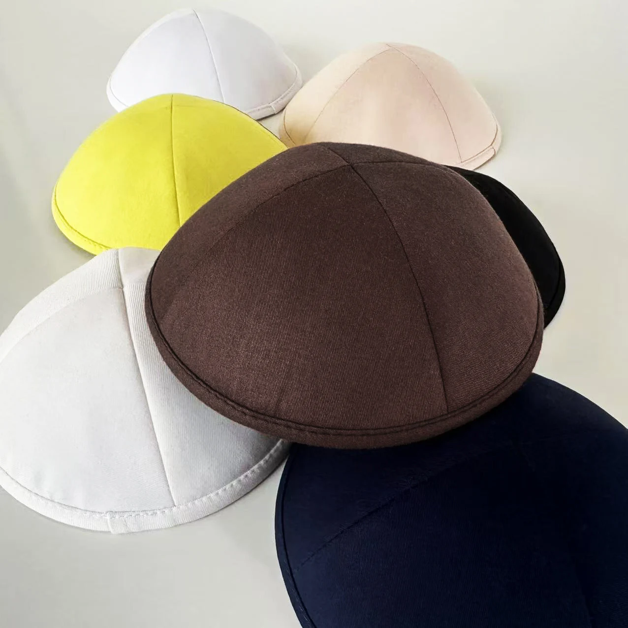 

Stylish coffee-colored kippJewish yarmulke | wedding kippot | customized kippah、 customized kippah、Customized kippot